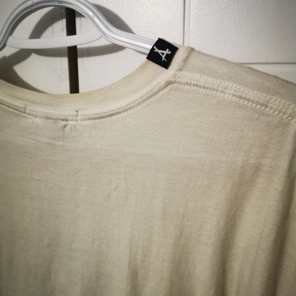 Tha Alumni T Shirt - Picture 9 of 11